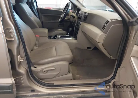 2005 Jeep Grand Cherokee Laredo from USA, damaged, VIN 1J4GR48K25C535817